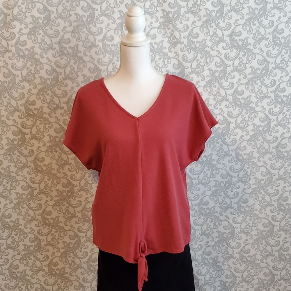 Mauve/Dusty Pink Tie Front Short Sleeve To…